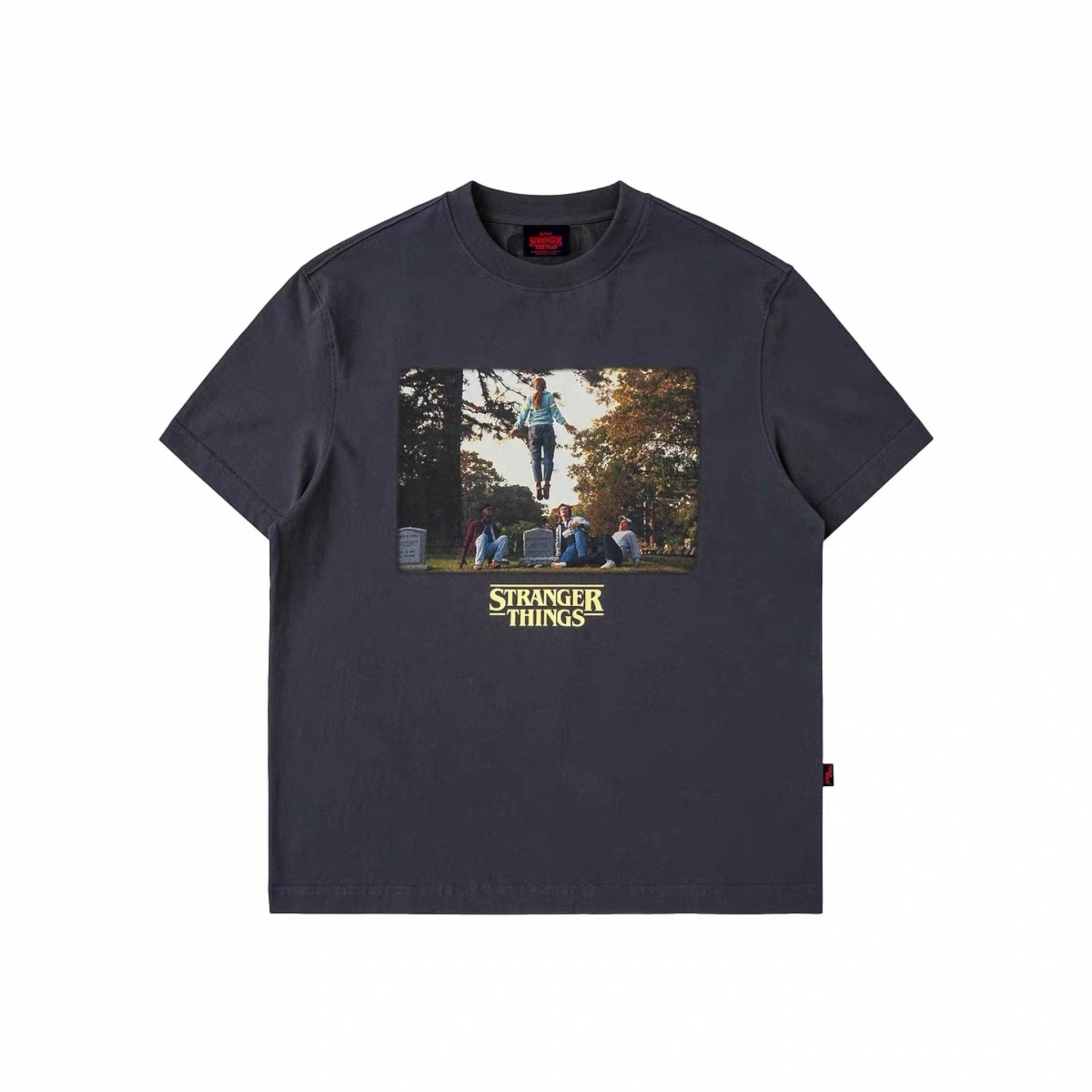怪奇物語 Max Running Up That Hill 劇照短袖